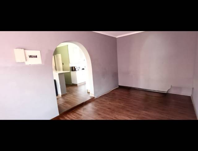 3 BEDROOM TOWNHOUSE FOR SALE IN REYNO RIDGE
